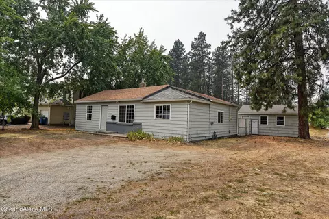1813 N Spokane St, Post Falls, ID 83854
