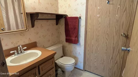 Bath - 1708 E Strand Ave, Post Falls, ID 83854 photo 2 of 2
