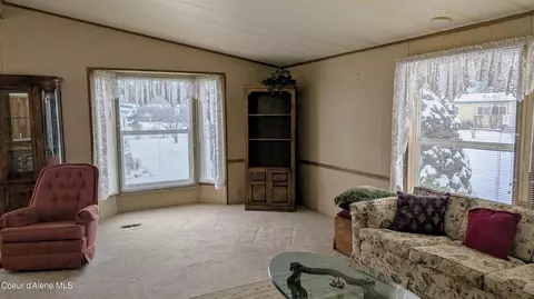 Living - 1708 E Strand Ave, Post Falls, ID 83854 photo 2 of 2