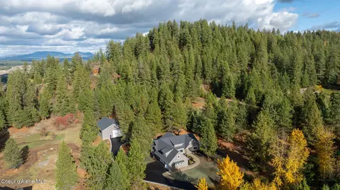 24253 N Rimrock Rd, Hayden, ID 83835