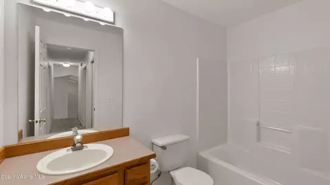 305 E Summerfield Loop, Hayden, ID 83835 photo 13