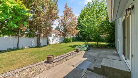 305 E Summerfield Loop, Hayden, ID 83835 photo 29