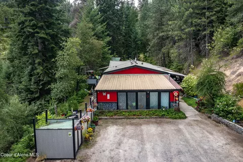 126 Makridge Ln, Kingston, ID 83839