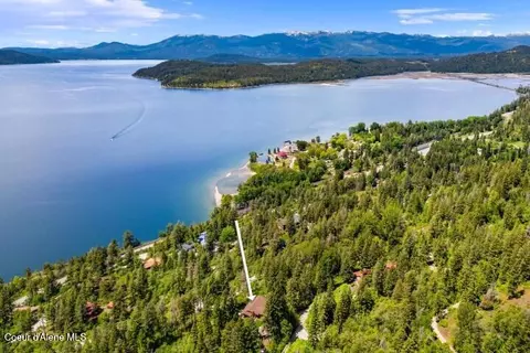 707 Eagen Mountain Dr, Hope, ID 83836