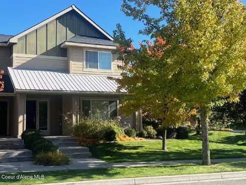 6434 N Descartes Dr, Coeur D'alene, ID 83815
