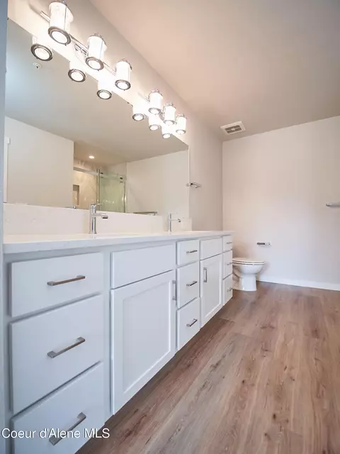 1010 E 4th Ave, Post Falls, ID 83854 photo 21