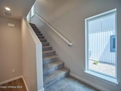 1010 E 4th Ave, Post Falls, ID 83854 photo 15