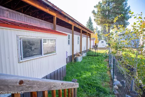 Exterior - 469010 Us-95 #16, Sagle, ID 83860 photo 2 of 3
