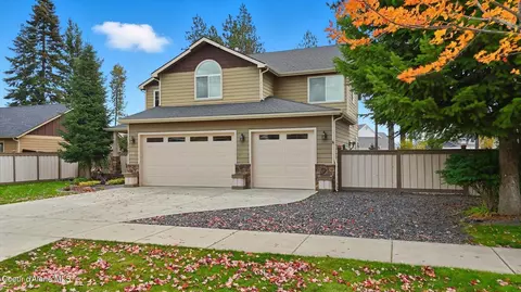 15400 N Liane Ln, Rathdrum, ID 83858