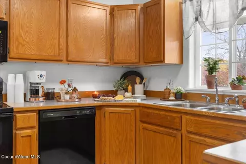 494 E Parkside Dr, Hayden, ID 83835 photo 7