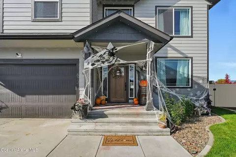 Exterior - 873 E Allenby Ct, Post Falls, ID 83854 photo 3 of 11