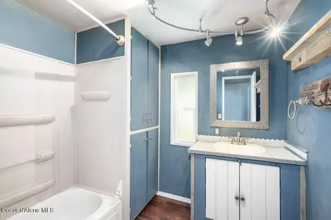 Bath - 1952 E 12th Ave # 17, Post Falls, ID 83854 photo 1 of 1