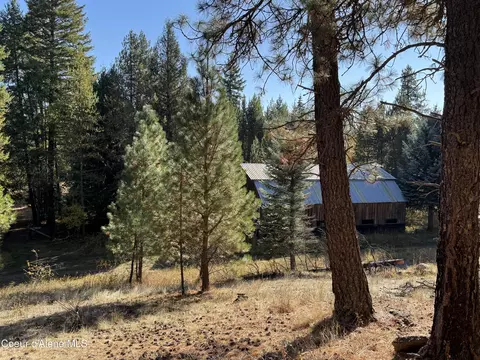 1518 Horn Mountian Rd, Priest River, ID 83856