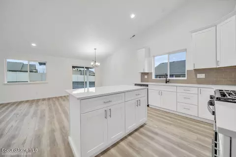 4277 N Arrowleaf Loop, Post Falls, ID 83854 photo 13