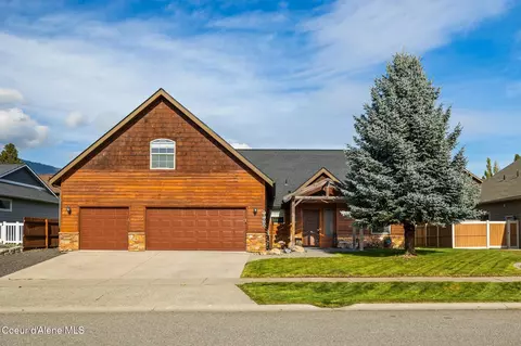 7709 W Meadow Lark Ln, Rathdrum, ID 83858