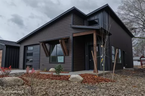 371 N Terra St, Post Falls, ID 83854