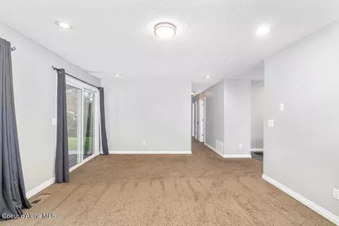 Living - 1572 E Velora Dr, Post Falls, ID 83854 photo 3 of 3