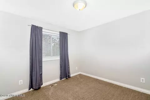 Bedroom - 1572 E Velora Dr, Post Falls, ID 83854 photo 4 of 11