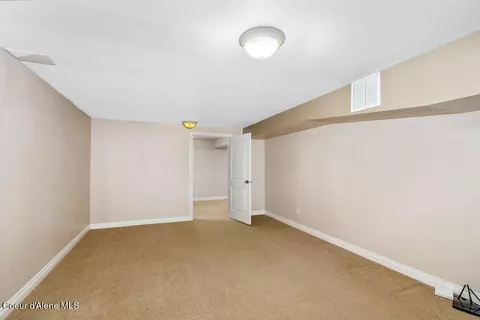 Bedroom - 1572 E Velora Dr, Post Falls, ID 83854 photo 9 of 11