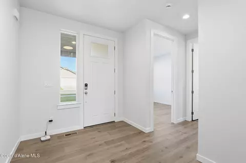 Entry Way - 3423 N Cyprus Fox Loop, Post Falls, ID 83854 photo 2 of 2