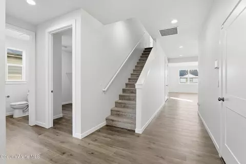 Entry Way - 3423 N Cyprus Fox Loop, Post Falls, ID 83854 photo 1 of 2