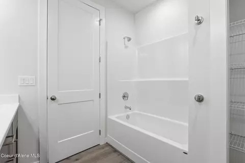 Bath - 3423 N Cyprus Fox Loop, Post Falls, ID 83854 photo 5 of 5
