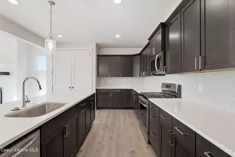 Kitchen - 3423 N Cyprus Fox Loop, Post Falls, ID 83854 photo 3 of 5