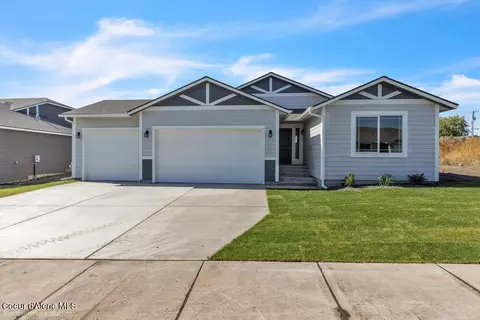 4300 N Arrowleaf Lp Lp, Post Falls, ID 83854