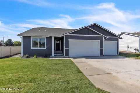 4320 N Arrowleaf Lp Lp, Post Falls, ID 83854