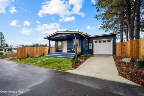 79 Finley Ave, Priest River, ID 83856
