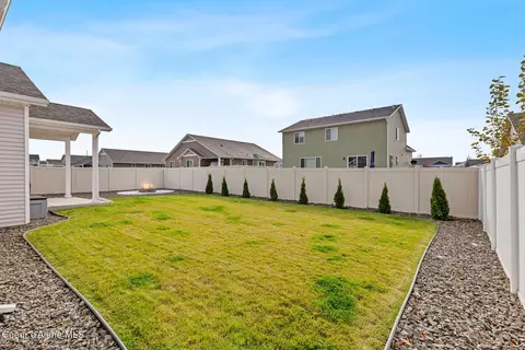 Exterior - 6686 W Harmony St, Rathdrum, ID 83858 photo 3 of 5