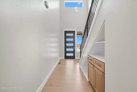 Entry Way - 2644 E Salvation Ct, Post Falls, ID 83854 photo 2 of 5