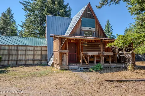 1110 Roosevelt Rd, Bonners Ferry, ID 83805