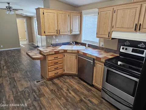 2217 W Pellinore Way, Post Falls, ID 83854 photo 8