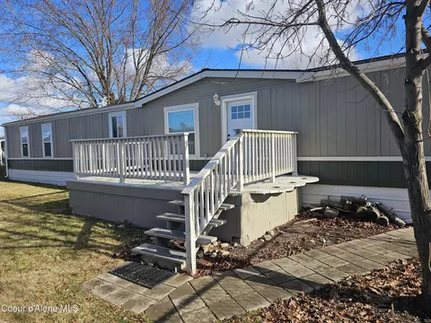 2217 W Pellinore Way, Post Falls, ID 83854 photo 3