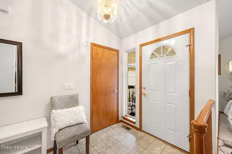 Entry Way - 4759 E Mossberg Cir, Post Falls, ID 83854 photo 2 of 2
