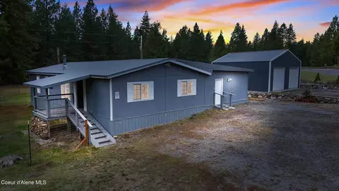 367 Hoop Loop Rd, Priest River, ID 83856
