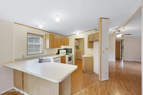 367 Hoop Loop Rd, Priest River, ID 83856 photo 3