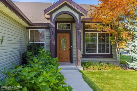 6639 N Goshawk Ln, Coeur D'alene, ID 83815