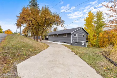 534 Washington Ave, Saint Maries, ID 83861