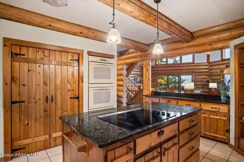 Kitchen - 867 E Pine Ridge Dr, Harrison, ID 83833 photo 1 of 3