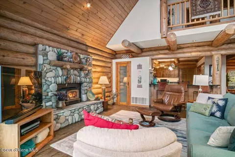 Living - 867 E Pine Ridge Dr, Harrison, ID 83833 photo 4 of 4
