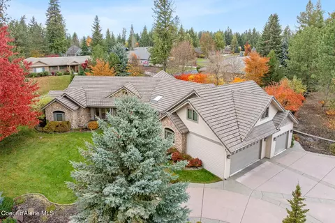 2240 E Woodstone Dr, Hayden, ID 83835