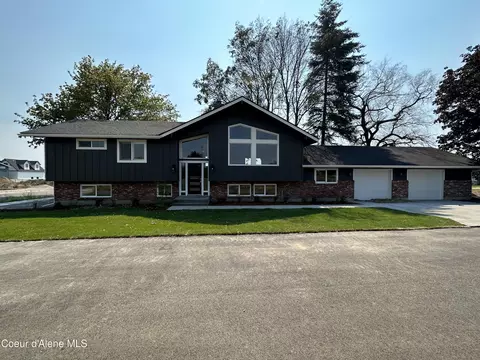 3909 N Stockwell Ct, Post Falls, ID 83854