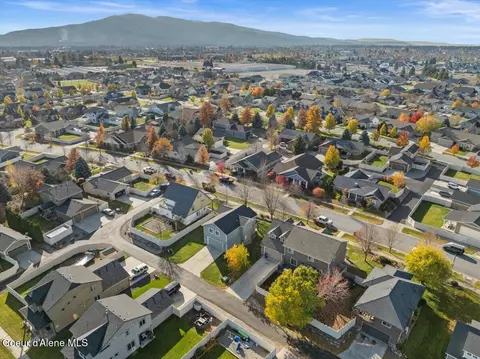View/Area - 3226 N Durrow Loop, Post Falls, ID 83854 photo 6 of 10