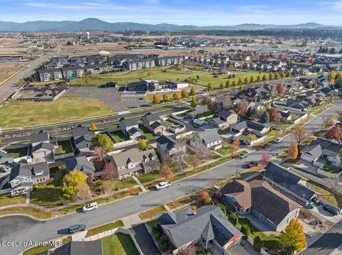 View/Area - 3226 N Durrow Loop, Post Falls, ID 83854 photo 2 of 10