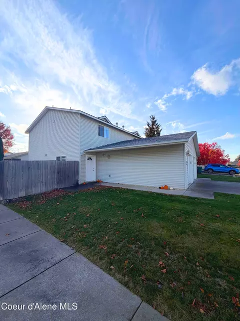 3740 E Jordan Dr, Post Falls, ID 83854 photo 3