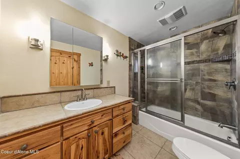 Bath - 6584 E Burma Rd, Harrison, ID 83833 photo 1 of 7