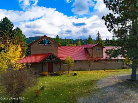 6584 E Burma Rd, Harrison, ID 83833