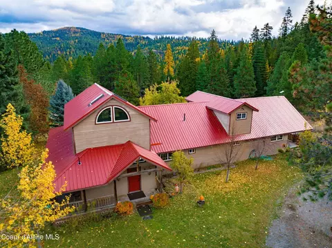 Exterior - 6584 E Burma Rd, Harrison, ID 83833 photo 6 of 19